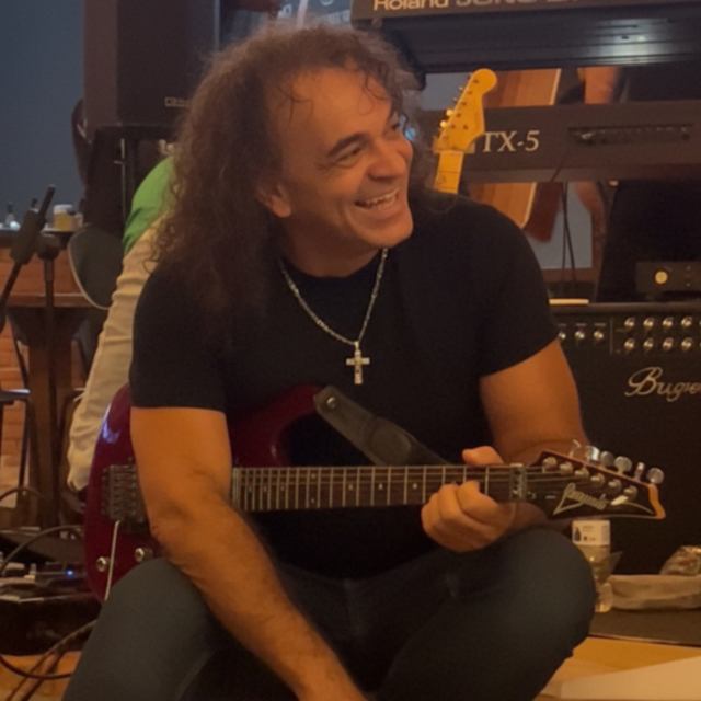 View Jacob-de-Oliveira